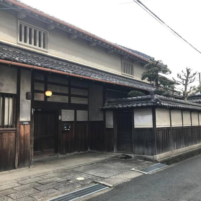 Old Japanese House Hotel Tondabajasi Kültér fotó