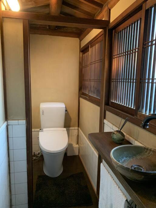 Old Japanese House Hotel Tondabajasi Kültér fotó